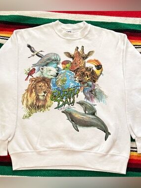 Active USA White Crewneck with Colorful Earth Day Animal Graphic